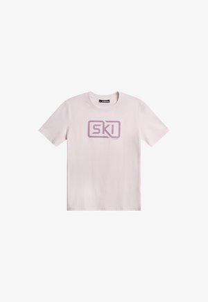 Lichtroze T-shirt van katoen, met een grote paarse "SKI" graphic in een rechthoekige omlijning op de voorkant. Korte mouwen, ronde hals.
