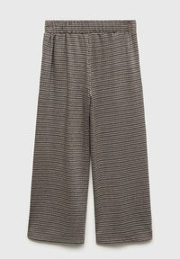 Kostkované široké kalhoty s elastickým pasem. Vyrobené z texturované tkaniny v černé, bílé a šedé barvě. Délka kalhot do poloviny lýtek.