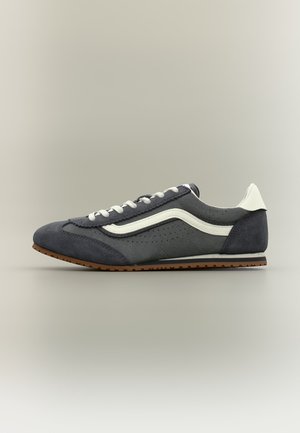 Vans, SUPER LOWPRO - Trainers - pewter
