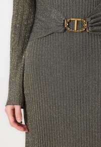 TWINSET DRESS - Μάξι φόρεμα - dark taupe/oro