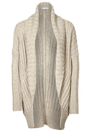 Cardigan beige en grosse maille avec col châle, manches longues et texture côtelée, avec devant ouvert et deux poches avant.