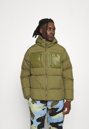 REGEN PUFF - Winterjacke - focus olive