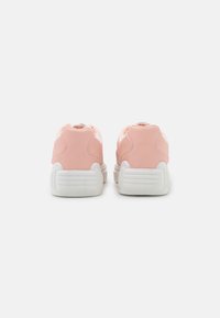 RAID DEXTER - Sapatilhas - pink/white
