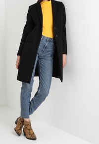 United Colors of Benetton Klassisk kappa / rock - black