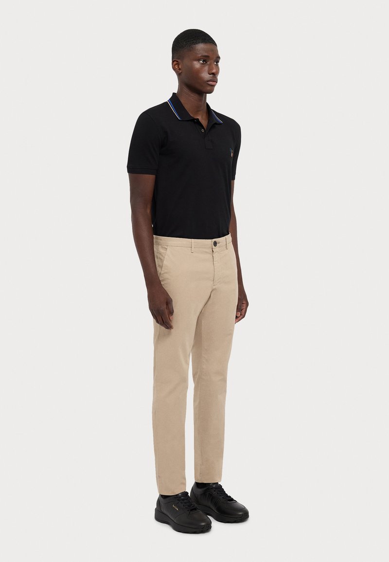 Paul Smith Men's Long Sleeve Regular Fit Shirt - Casual Button Down With Two Chest Pockets