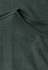 Street One MIT U-BOOT-AUSSCHNITT - T-shirt basic - grün