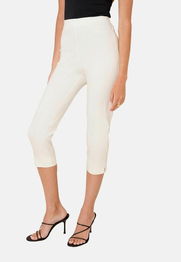 - SCULPTING STRETCH - Stoffhose - ivory