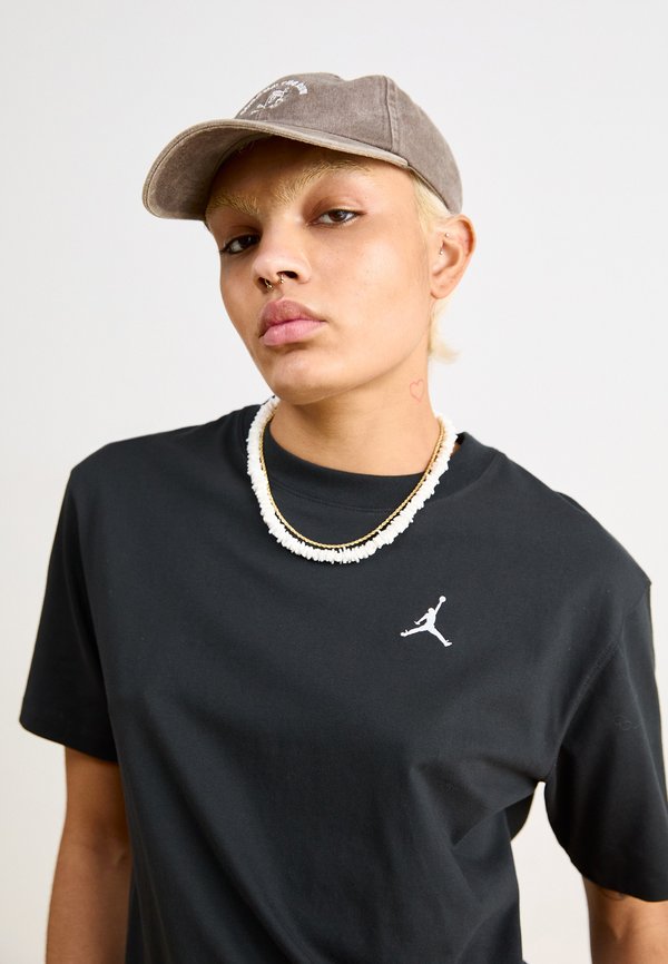 ESSEN TEE CORE - Basic T-shirt2