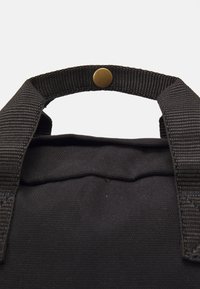 Dickies SEASONAL BAG 1 UNISEX - Turistinė kuprinė - black