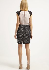 Dorothy Perkins Freizeitkleid - nude