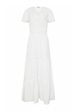 Witte maxi-jurk met korte mouwen, V-hals, gesmokte taille en gelaagde rok. Gedetailleerd met kantaccenten langs de mouwen en de naden van de lagen.