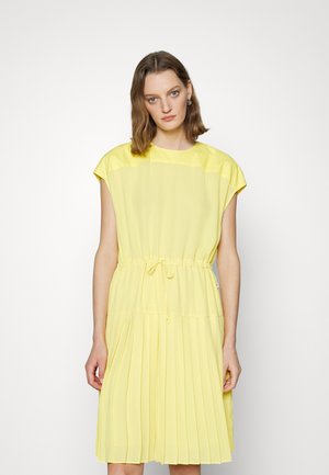 Vestido de dia - yellow