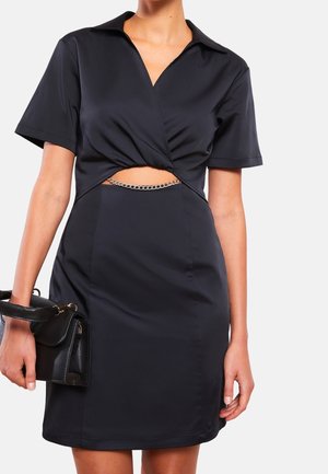 Robe fourreau - black