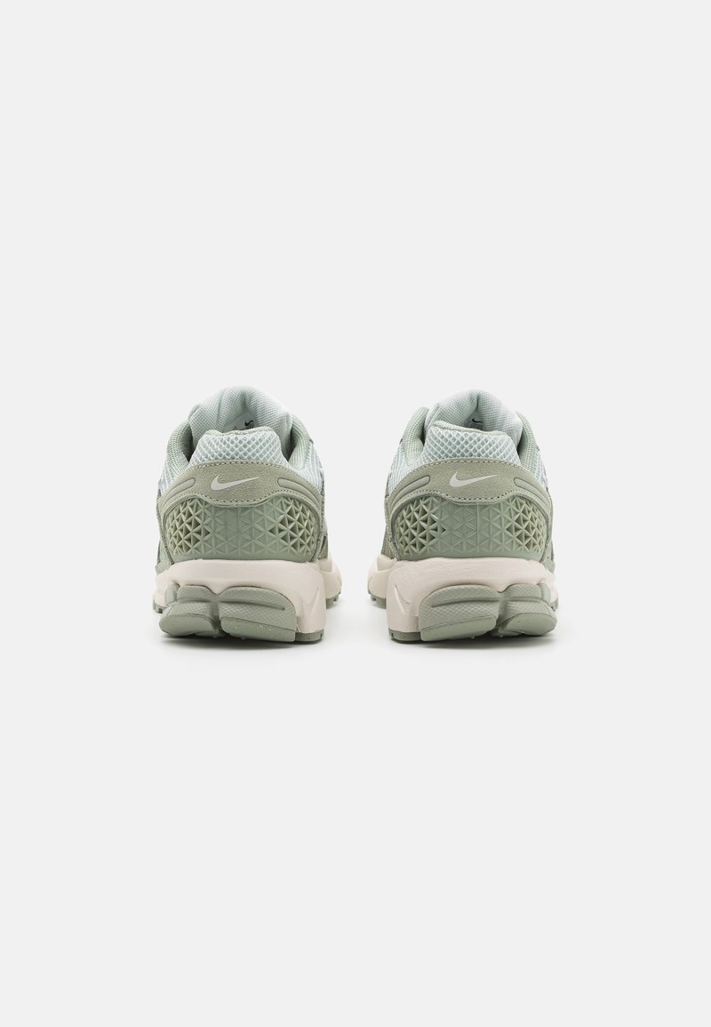 Nike Sportswear ZOOM VOMERO 5 - Tossud - jade horizon/phantom/light silver/white/black