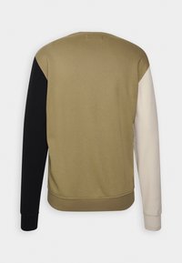 Pier One Sudadera - black