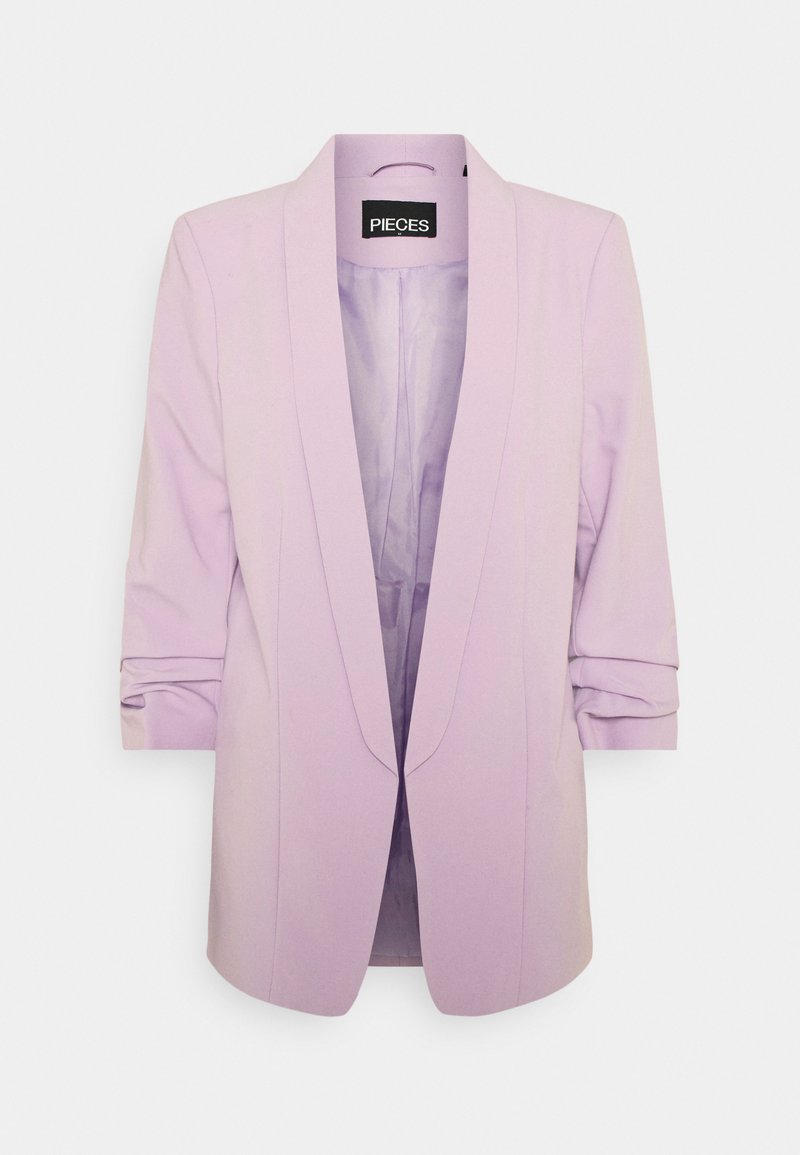 Fialový blazer s klopovým límcem, zapínáním na jeden knoflík a ohrnutými rukávy. Vyrobeno z hladkého materiálu s upraveným střihem.