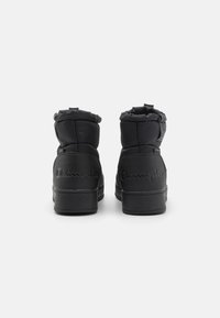 Champion MONTANA UNISEX czarny