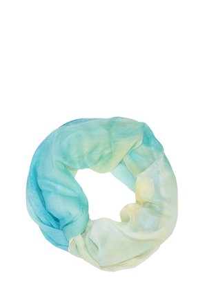 Écharpe en tissu léger torsadée en boucle avec des couleurs en dégradé allant du bleu au jaune pâle.