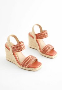 Next FOREVER COMFORT SQUARE TOE WEAVE - REGULAR FIT - Alpargatas - orange