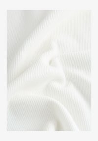 Sélectionné, white