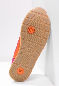 Gioseppo Baskets basses - orange