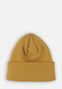 Beanie en tricot jaune moutarde avec une texture côtelée, présentant un bord replié et un sommet légèrement effilé, fabriqué à partir d'un matériau doux.