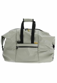 Große graue wasserdichte Reisetasche mit schwarzen Trägern, Reißverschluss und einer Fronttasche. Verfügt über einen gepolsterten Griff und eine elegante, glatte Textur.