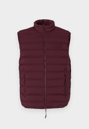 Bordo bez piedurkņu pūkainā veste ar augstu apkakli, horizontālu quiltu, priekšējo rāvējslēdzēja aizdari un divām sānu kabatām. EA logo uz krūtīm.