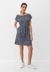 s.Oliver MIT BINDE-DETAIL - Sukienka letnia