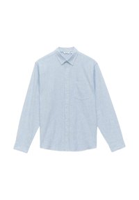 Chemise à manches longues bleu clair en tissu avec une texture subtile, dotée d'un col pointu, d'une fermeture à boutons et d'une poche poitrine.