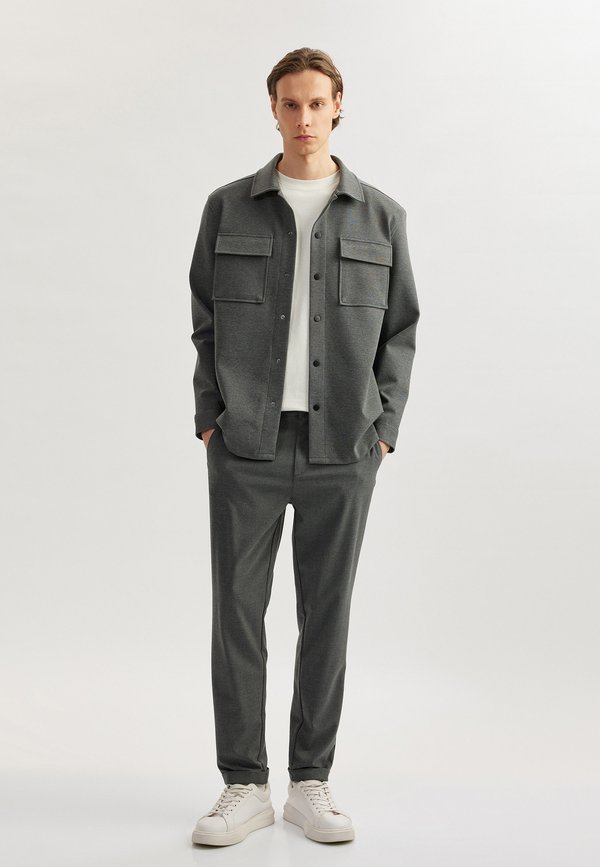 LONG SLEEVE - Leichte Jacke - anthracite