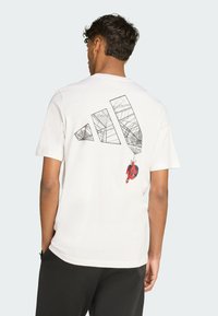 adidas Sportswear - ©MARVEL SPIDER-MAN WEB - Print T-shirt - white Thumbnail Image 1