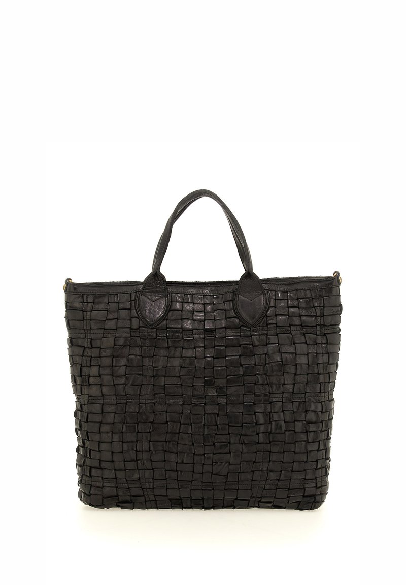 Borsa tote in pelle intrecciata nera con due manici arrotondati. Presenta un motivo testurizzato a griglia, un design spazioso e nessun hardware visibile.