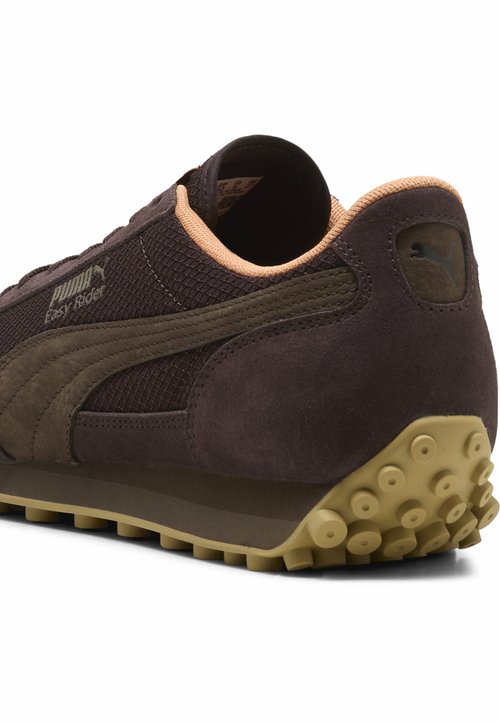 PUMA EASY RIDER FIELD SNEAKERS UNISEX - Zapatillas - chocolate fondue-chocolate — foto 4