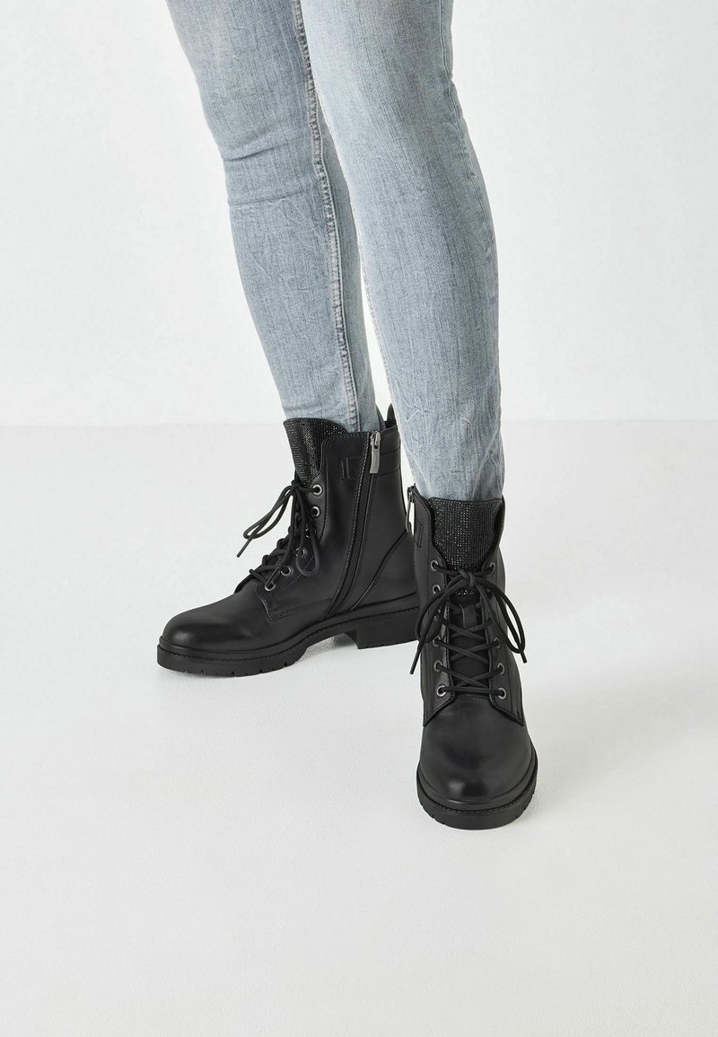 Tamaris MIT TOUCH-IT REMOVABLE  - Bottines à plateau - black glam