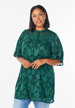 Zizzi MIT BLUMENMUSTER - Blousejurk - scarab