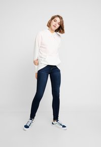 American Eagle Jeggings - darkness falls