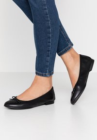 Tamaris Bailarinas - black