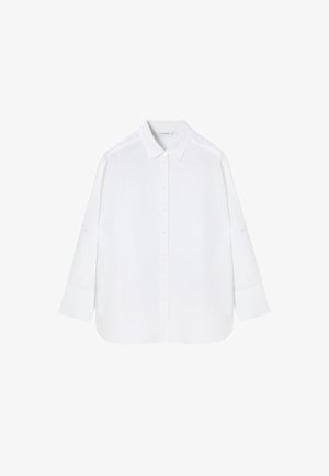 Chemise blanche à manches longues en tissu léger, avec un col classique, une fermeture à boutons sur le devant et une coupe décontractée avec des manches à poignets.