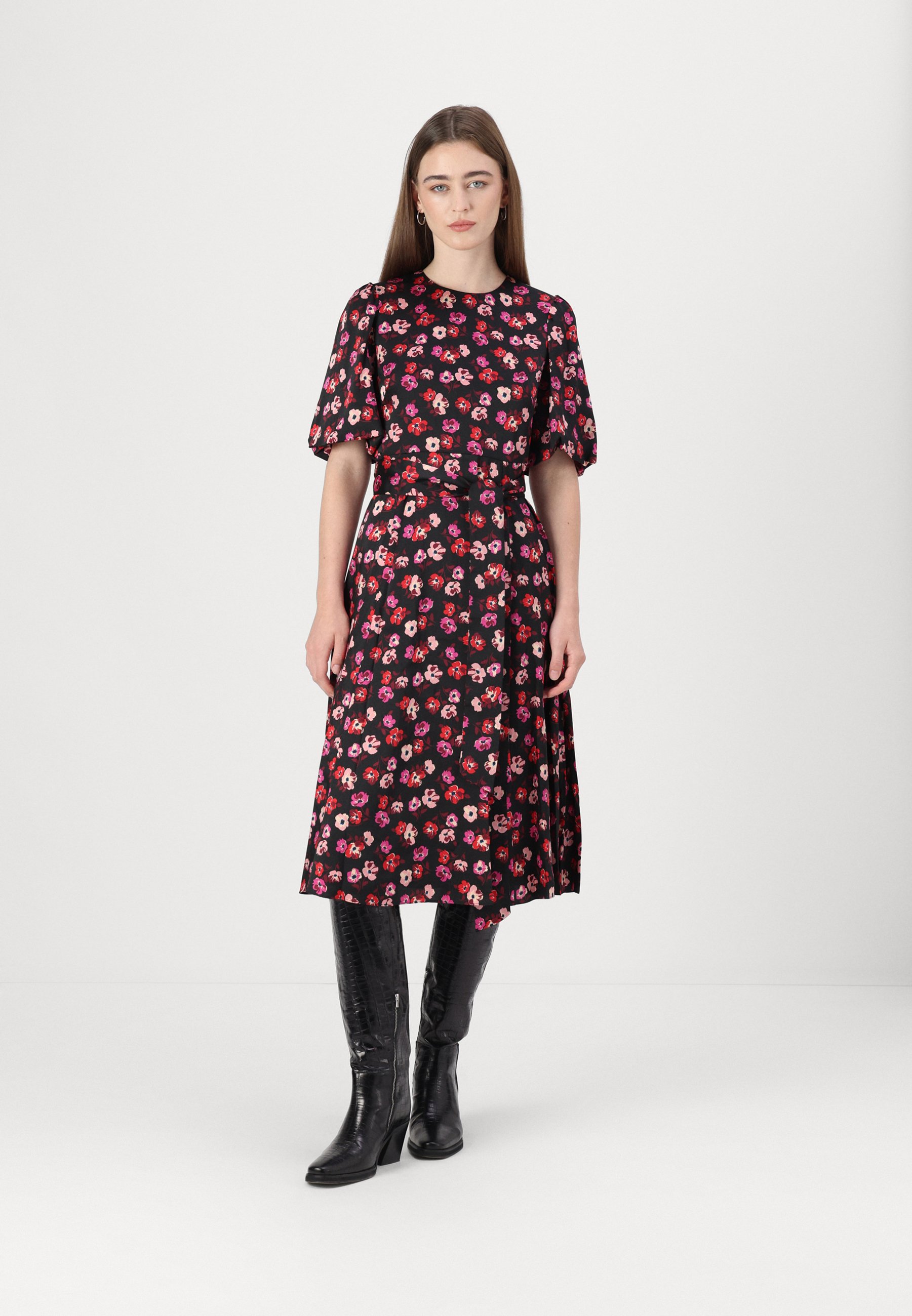 green emerald velvet dress Falling Petals Floral Applique Midi Dress  VICI