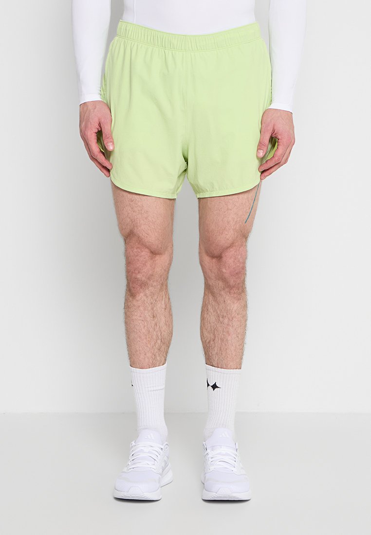 Pantalón corto de deporte