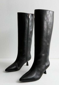 New Look LEATHER LOOK KITTEN HEEL KNEE HIGH - Botas - black