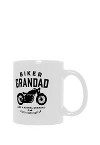 Taza de cerámica blanca con texto negro y un gráfico de motocicleta. El texto dice "ABUELO MOTERO" con un lema debajo. Acabado suave, forma cilíndrica.