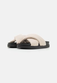 ONLY SHOES ONLMINNIE CROSS STRAP - Mules - white