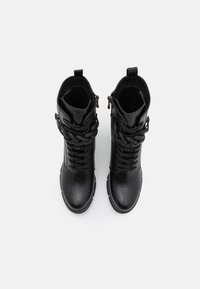 Marco Tozzi Stivaletti con tacco - black