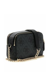 Borsa a tracolla nera con texture, catena e cerniere color oro, caratterizzata da un design a motivi e una tracolla removibile per versatilità.