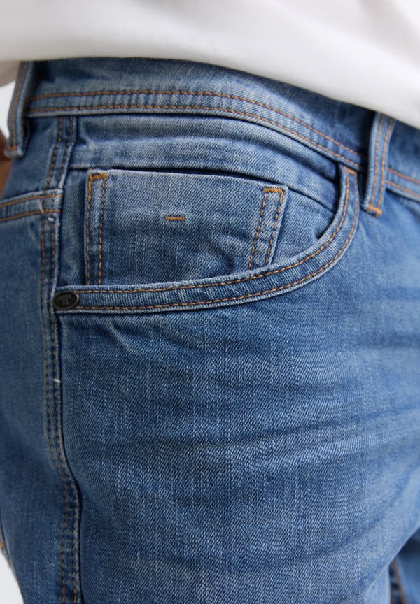 JOSH - Straight leg jeans2