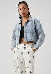 ONLY ONLCARISA CARO CULOTTE  - Auduma bikses - cloud dancer/black