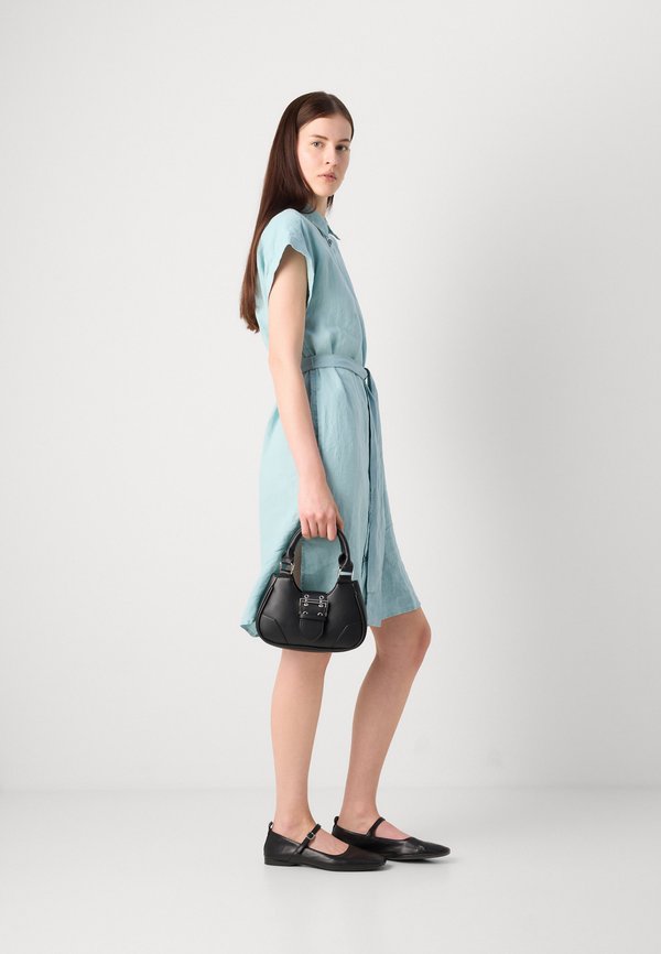 SHIRT DRESS SHORT LENGTH COLLAR BELT AT WAIST - Shirt dress - pure teal3