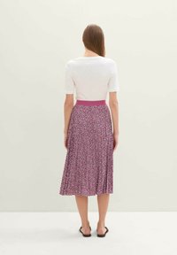 TOM TAILOR MIDI - Jupe trapèze -  berry
